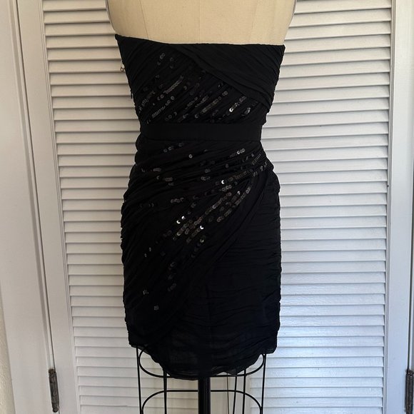 DIANE VON FURSTENBERG BLACK SILK STRAPLESS PARTY DRESS WITH SEQUINS. SIZE 4 - Picture 5 of 15